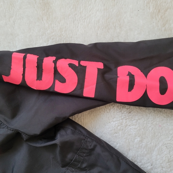 Nike Kids Windbreaker Jacket - Picture 4 of 4